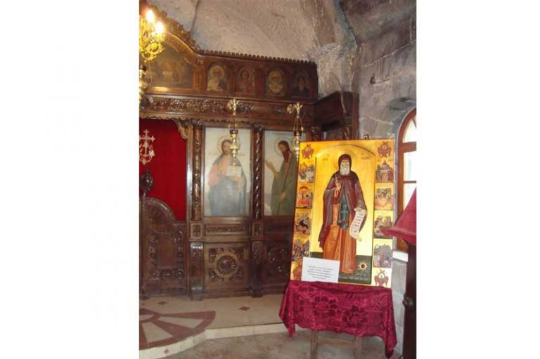 Басарбовски скален манастир 13